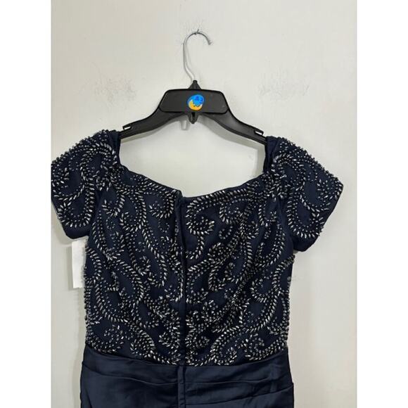 NWT La Femme 25996 Off the Shoulder Beaded Satin Trumpet Gown Blue Size 18 - Picture 5 of 10